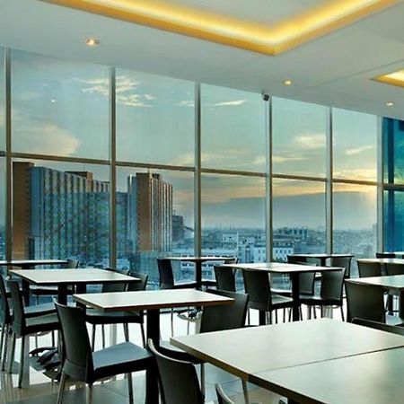 Amaris Hotel Seasons City Jacarta Exterior foto